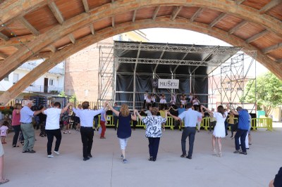 Sardanes a Sant Fruitós de Bages